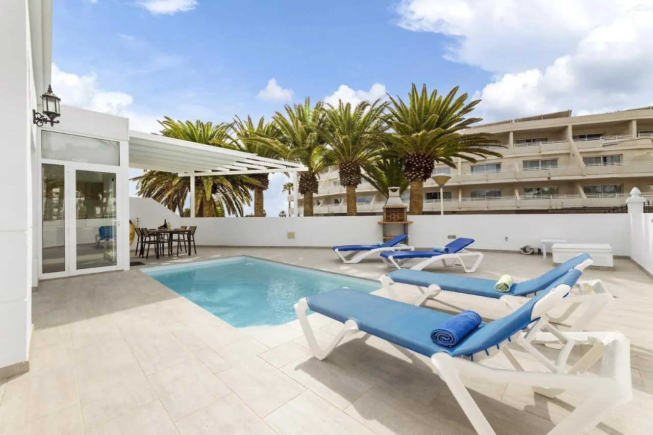 Villa Nico By Escapehome Puerto del Carmen  0*, Puerto del Carmen (Lanzarote) Španělsko